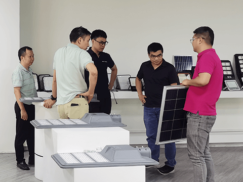  Das Unternehmen hat automatische Geräte entwickelt